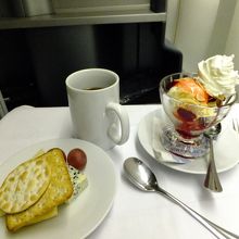 チーズにデザート