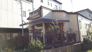 こじんまりとした店舗