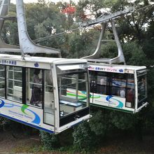 ロープウェーもあります