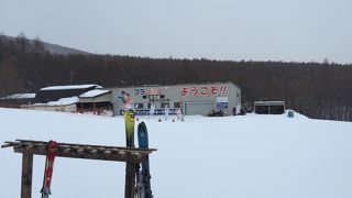 貴重なスキーヤーズオンリーなスキー場