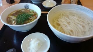 博多のうどんと一線を画す