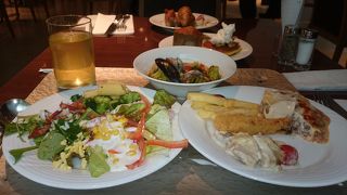 ランチビュッフェで利用