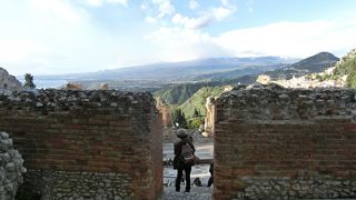 遺跡よりもエトナ火山やイオニア海の展望がいいです