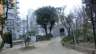 渋谷駅近く、フリークライミングも楽しめるスポーツ公園