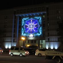 市役所前のファザード