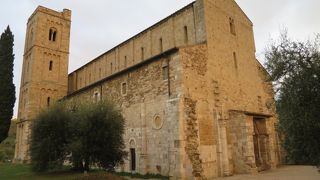 トスカーナの重要なロマネスク建築
