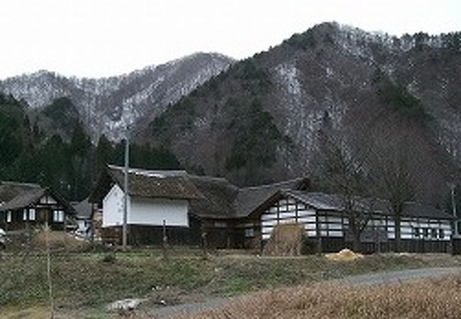 まんが昔話のような光景が広がっています