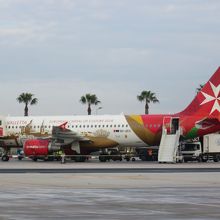 マルタ国際空港