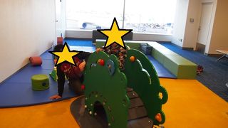 ゲートが隣の番号でも結構な距離があります