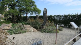 135号線沿いにあります。