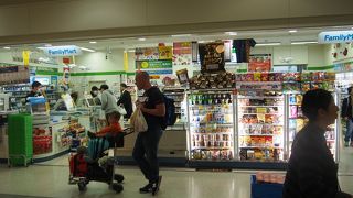 沖縄らしいものも多い