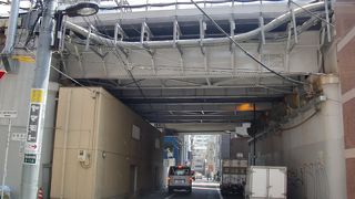 柳橋架道橋〔鉄道施設〕