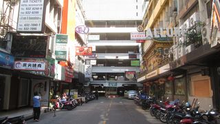 チャレンジカレーをトライした写真があります