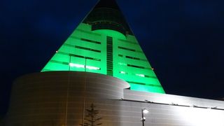 お土産を買うならこちらへ