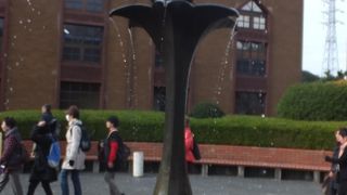 昭和１１年４月に寒川第１浄水場の送水ポンプが建てられた場所がここ「水道記念館」