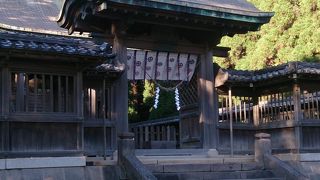 ひっそりとしていました