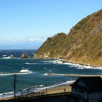 部屋から見た朝の海