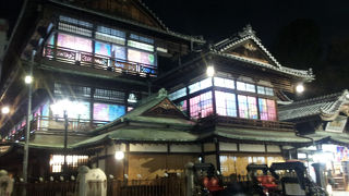 風格が違います。