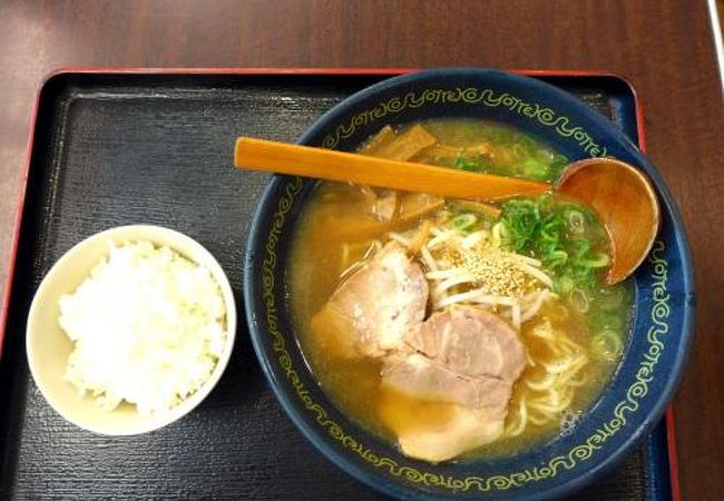 よってこや 鶏ガラとんこつ屋台味日本坂PA売店と花沢亭の昼食