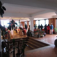 朝食の種類は少ない。