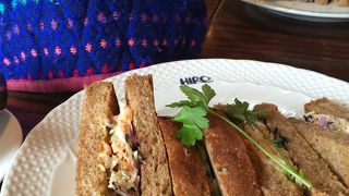 行くなら平日がオススメ