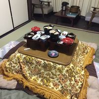 部屋に配膳してくれます