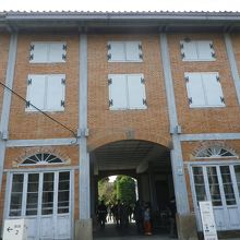 入口があります