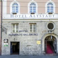 ガイドブックに載らない裏玄関