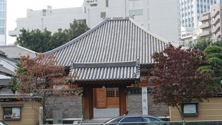 均整のとれた外観です