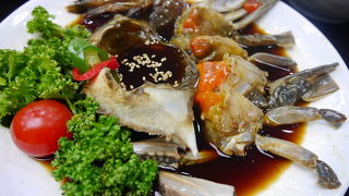 1人前からカンジャンケジャン定食が注文できるお店