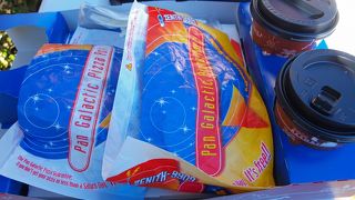 待ち時間も楽しい愉快なお店