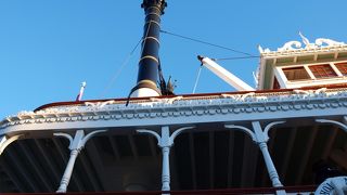 大きな船でプチクルーズ