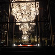 見事なバカラ・シャンデリア