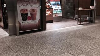 ブルディガラスタンド