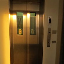 飯岡刑部岬展望館内のエレベーター