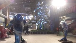 四川北路の新しいショッピングセンターの一つ。ユニクロもあります。