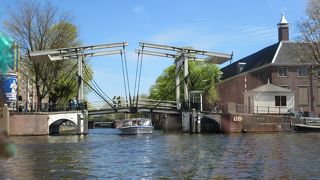 運河の街ならでは