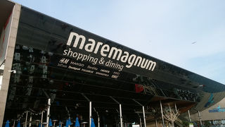 Christmasは、飲食店と一部しか営業してませんでした。