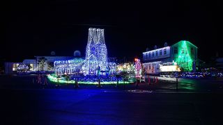 毎年恒例の萩駅のイルミネーションを見てきました