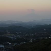 山の斜面だから風呂も眺望抜群