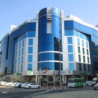 ホテル周辺は開発途上といった感じでした