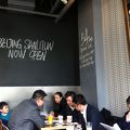 西洋人が多いオシャレなCafe