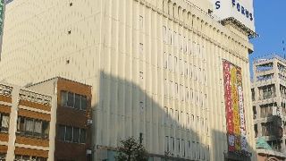 駅前の商業施設