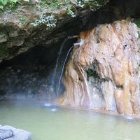 石灰分の多い温泉