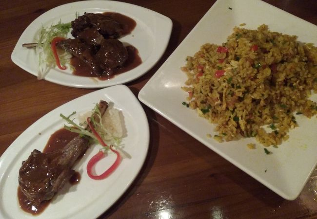 上海に何店舗かある若者をターゲットにしたノスタルジックな雰囲気を特徴とするレストラン。