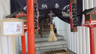 歌舞伎座にあるお稲荷さん