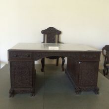 総督の机と椅子