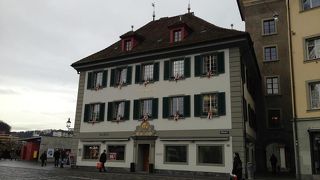 ショッピングストリート