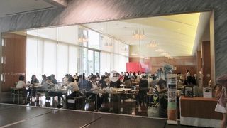 福岡国際会議場　レストラン　ラコンテ  イベントがあるときには便利