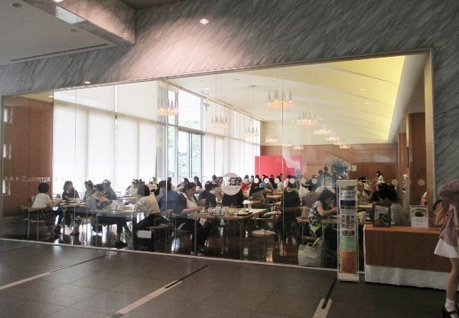 福岡国際会議場　レストラン　ラコンテ  イベントがあるときには便利
